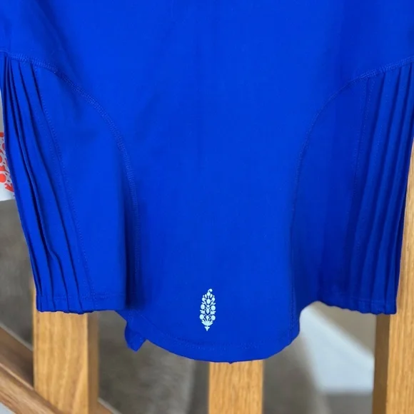 NEW Free People Movement Playin For Keeps Zip Hoodie Layer Sapphire Skies Combo - Picture 12 of 13